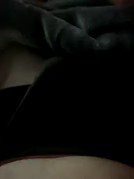 Snapshot of jrizz215 chatting on September 18, 2025, 1:02 pm jrizz215 online show from September 18, 2025, 1:02 pm