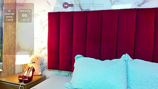 JESSYCORTES online show from June 17, 2026, 12:02 am