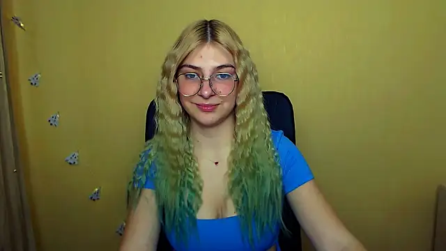 Snapshot of Luna_Lush_ chatting on December 17, 2024, 11:28 am Luna Lush  online show from December 17, 2024, 11:28 am