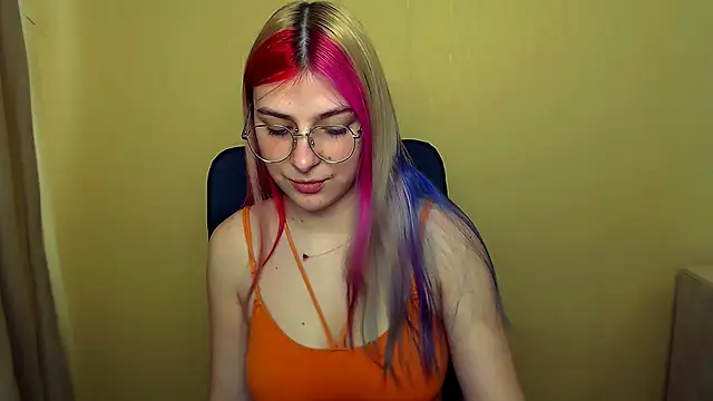 Snapshot of Luna_Lush_ chatting on March 6, 2025, 11:03 am Luna Lush  online show from March 6, 2025, 11:03 am