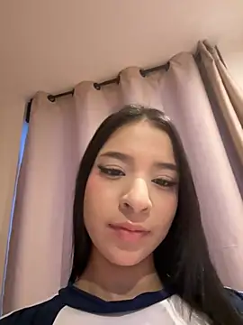 Sarah cam06 online show from July 8, 2026, 11:31 pm