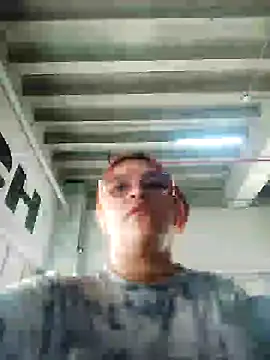 Snapshot of SophiaWeestt99 chatting on March 5, 2025, 6:56 pm SophiaWeestt99 online show from March 5, 2025, 6:56 pm