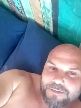 Javierchico online show from May 17, 2026, 6:15 pm