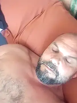Javierchico online show from June 3, 2026, 4:01 pm