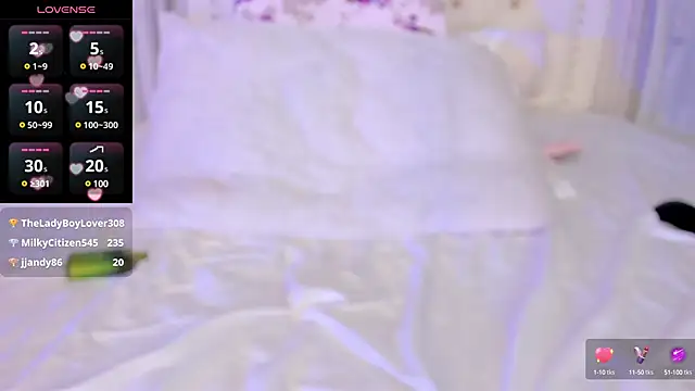 pretty aeri online show from January 19, 2025, 7:46 am