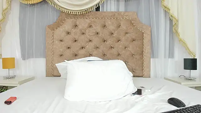 pretty aeri online show from February 23, 2025, 4:13 pm