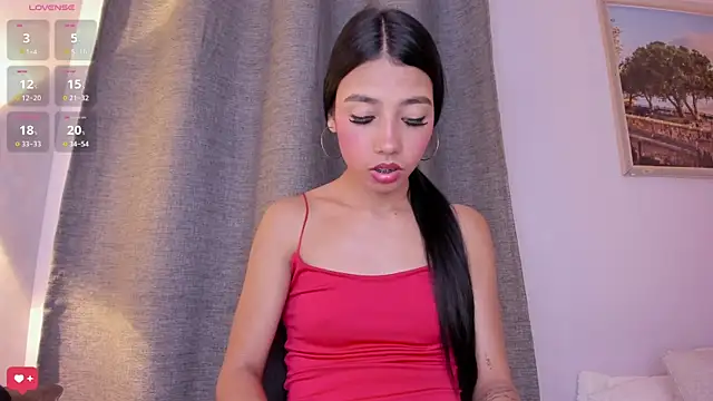 Little caprice x online show from October 28, 2025, 7:38 pm