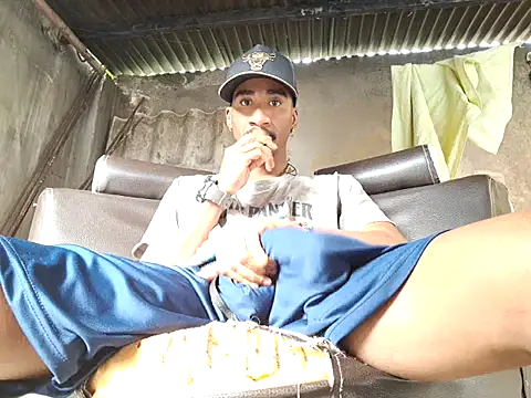 Snapshot of amarijones chatting on September 28, 2025, 12:43 pm amarijones online show from September 28, 2025, 12:43 pm