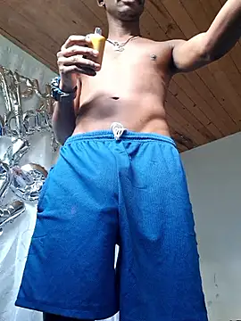 Snapshot of amarijones chatting on October 16, 2025, 1:12 pm amarijones online show from October 16, 2025, 1:12 pm