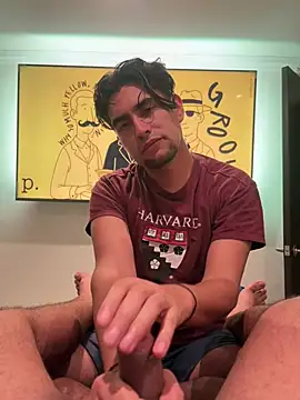 thiagowes online show from February 22, 2026, 4:24 am