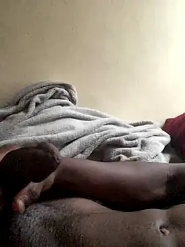 eyoItsRiley online show from September 20, 2025, 4:35 am