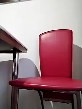 ladyrrr online show from January 7, 2026, 12:40 pm