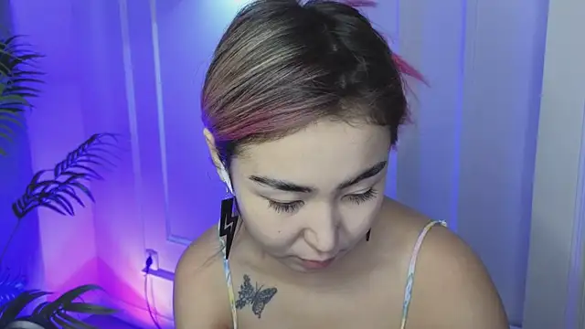 Snapshot of Deiri_Delightful chatting on December 14, 2024, 9:29 am Deiri Delightful online show from December 14, 2024, 9:29 am