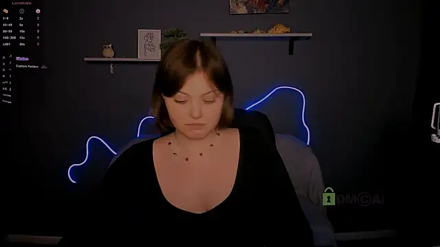 nikole kitt online show from October 10, 2025, 7:35 pm