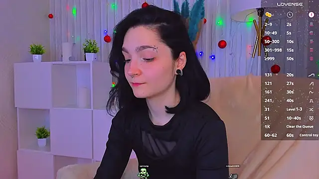 Snapshot of Luna-Moon chatting on December 23, 2024, 2:28 pm Luna-Moon online show from December 23, 2024, 2:28 pm