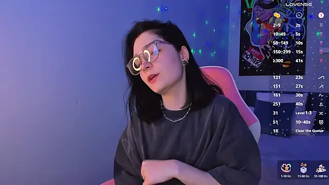 Snapshot of Luna-Moon chatting on January 27, 2025, 7:56 am Luna-Moon online show from January 27, 2025, 7:56 am