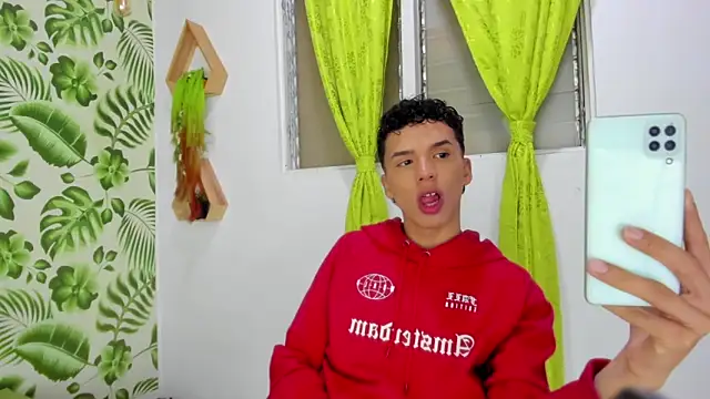 SEANTROYY online show from March 3, 2025, 4:03 am
