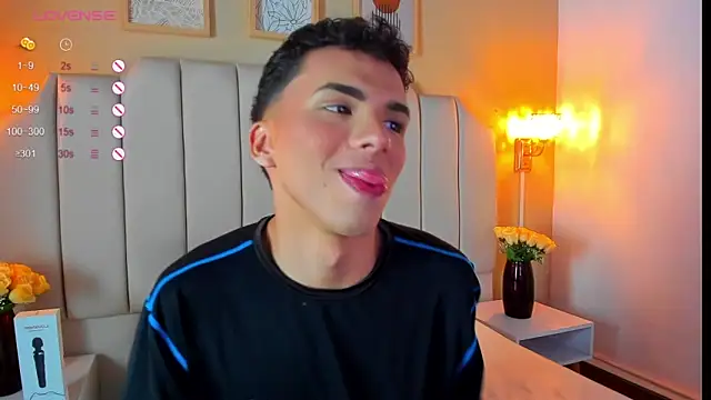 SEANTROYY online show from September 26, 2025, 3:54 am