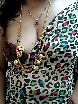 gaurika18 online show from February 2, 2025, 10:39 pm