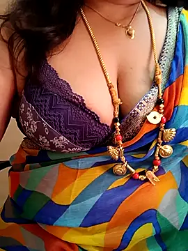 gaurika18 online show from February 14, 2025, 9:56 am
