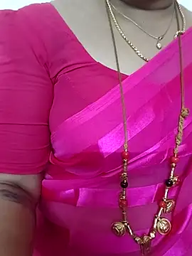 Snapshot of gaurika18 chatting on September 13, 2025, 11:43 am gaurika18 online show from September 13, 2025, 11:43 am