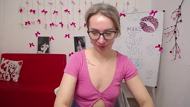 VasilisaSii online show from February 24, 2026, 6:33 am