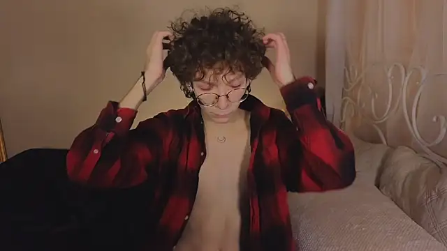 Snapshot of TommieH chatting on March 1, 2025, 5:52 am TommieH online show from March 1, 2025, 5:52 am