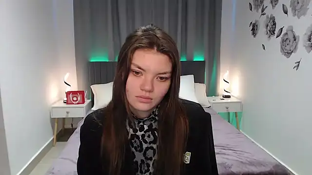 EmilyEight online show from December 14, 2024, 11:56 pm