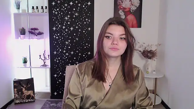 EmilyEight online show from September 9, 2025, 4:23 am
