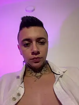  PhillipBrown online show from March 10, 2026, 12:10 pm