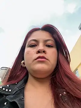 lia moon77 online show from December 8, 2024, 10:47 pm