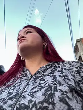 lia moon77 online show from January 7, 2025, 10:30 pm