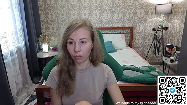 Lill Mary online show from July 28, 2026, 2:07 am