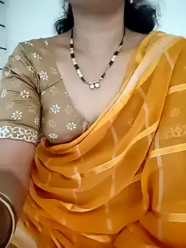 anuradha1432 online show from February 20, 2026, 9:21 am