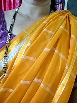 Snapshot of anuradha1432 chatting on June 17, 2026, 10:17 am anuradha1432 online show from June 17, 2026, 10:17 am