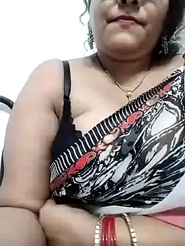 Snapshot of Nyra-23 chatting on December 21, 2024, 11:55 am Nyra-23 online show from December 21, 2024, 11:55 am