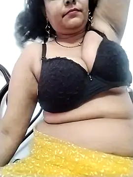 Snapshot of Nyra-23 chatting on February 19, 2025, 8:22 am Nyra-23 online show from February 19, 2025, 8:22 am