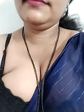 Snapshot of Nyra-23 chatting on September 26, 2025, 8:29 am Nyra-23 online show from September 26, 2025, 8:29 am