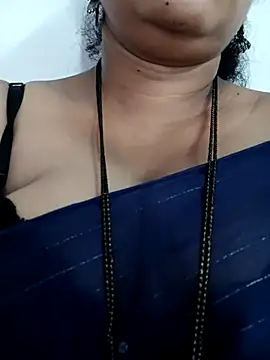 Snapshot of Nyra-23 chatting on September 30, 2025, 7:24 am Nyra-23 online show from September 30, 2025, 7:24 am