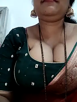 Snapshot of Nyra-23 chatting on November 9, 2025, 11:30 am Nyra-23 online show from November 9, 2025, 11:30 am