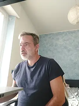 Snapshot of Marcolino183 chatting on March 9, 2026, 8:07 am Marcolino183 online show from March 9, 2026, 8:07 am