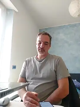 Snapshot of Marcolino183 chatting on March 16, 2026, 8:18 am Marcolino183 online show from March 16, 2026, 8:18 am