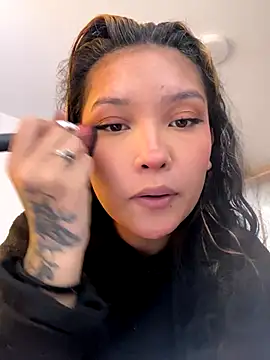 Snapshot of baby_lizy chatting on September 23, 2025, 7:17 pm baby lizy online show from September 23, 2025, 7:17 pm