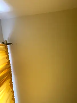 Snapshot of baby_lizy chatting on October 25, 2025, 8:36 pm baby lizy online show from October 25, 2025, 8:36 pm