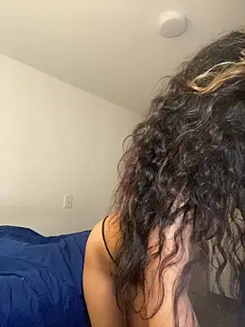 Snapshot of baby_lizy chatting on October 30, 2025, 9:48 pm baby lizy online show from October 30, 2025, 9:48 pm