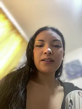 baby lizy online show from May 19, 2026, 12:55 pm