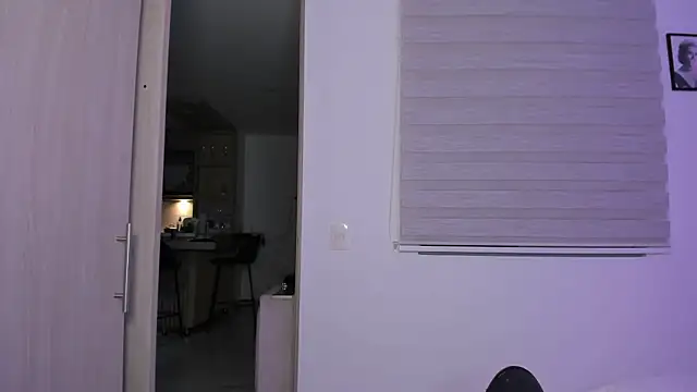 Snapshot of Antotss chatting on October 6, 2025, 2:31 am Antotss online show from October 6, 2025, 2:31 am