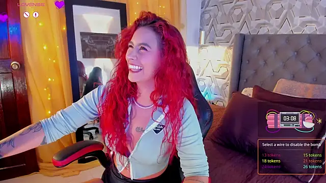 Sophiee Hill online show from September 17, 2025, 9:27 pm