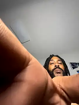 Snapshot of bigdinca chatting on October 2, 2025, 5:25 am bigdinca online show from October 2, 2025, 5:25 am