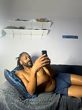 Snapshot of bigdinca chatting on October 10, 2025, 4:33 am bigdinca online show from October 10, 2025, 4:33 am